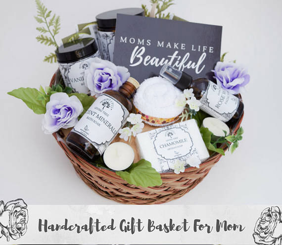 Beautiful Gift Basket For Moms To Be