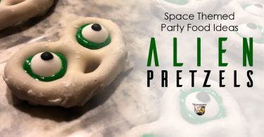 How to make space alien party food pretzels.